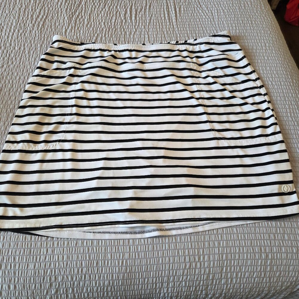 JoFit Women's Golf / Tennis Skort - Black / White Stripe - XXL